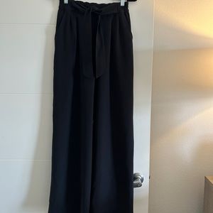 Lululemon wide leg pants